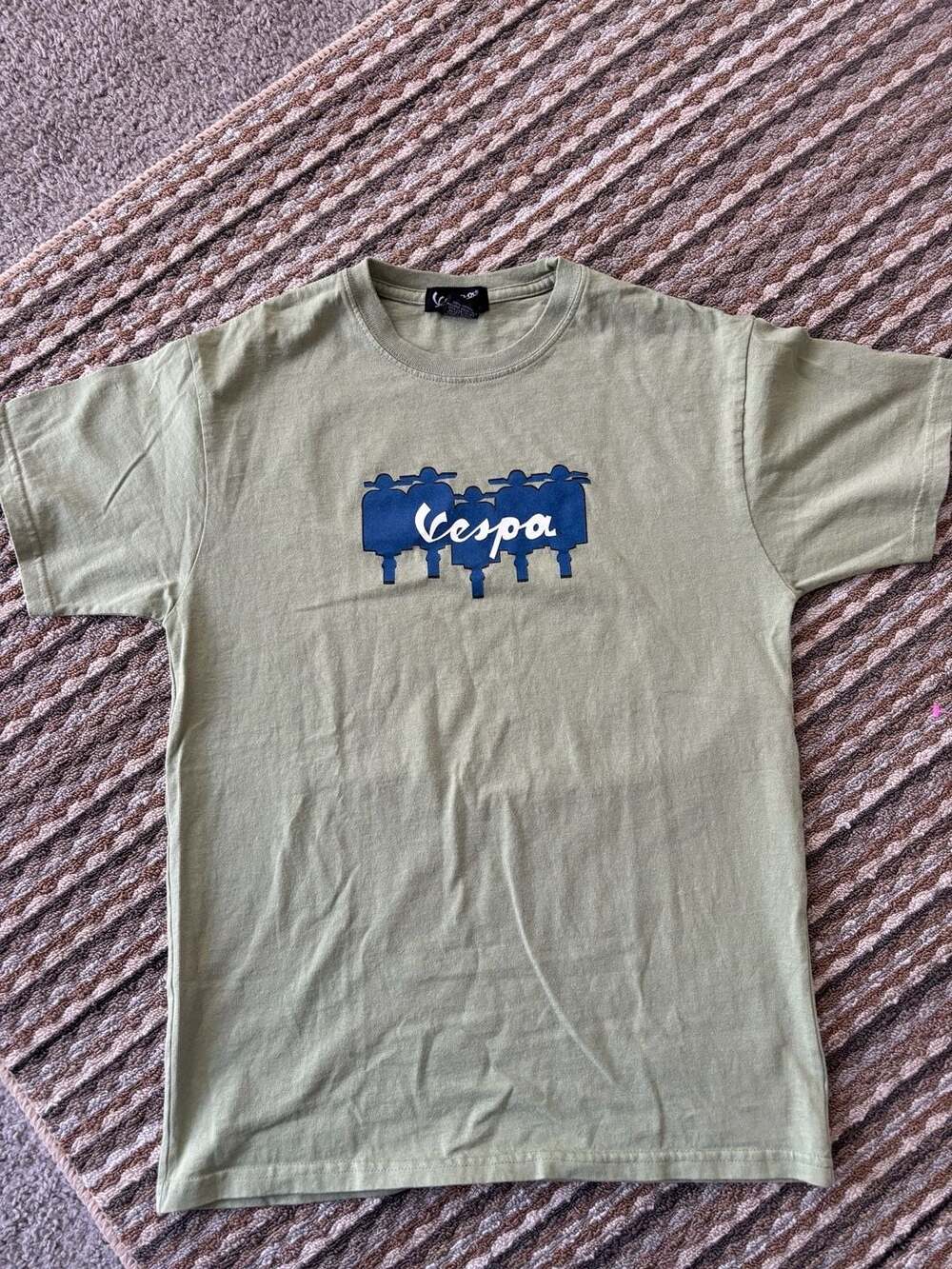 Vespa Vintage Graphic Moped Scooter T-Shirt